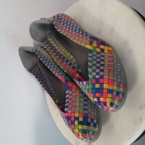 bernie mev. Multicolor Woven Flats Size 8.5